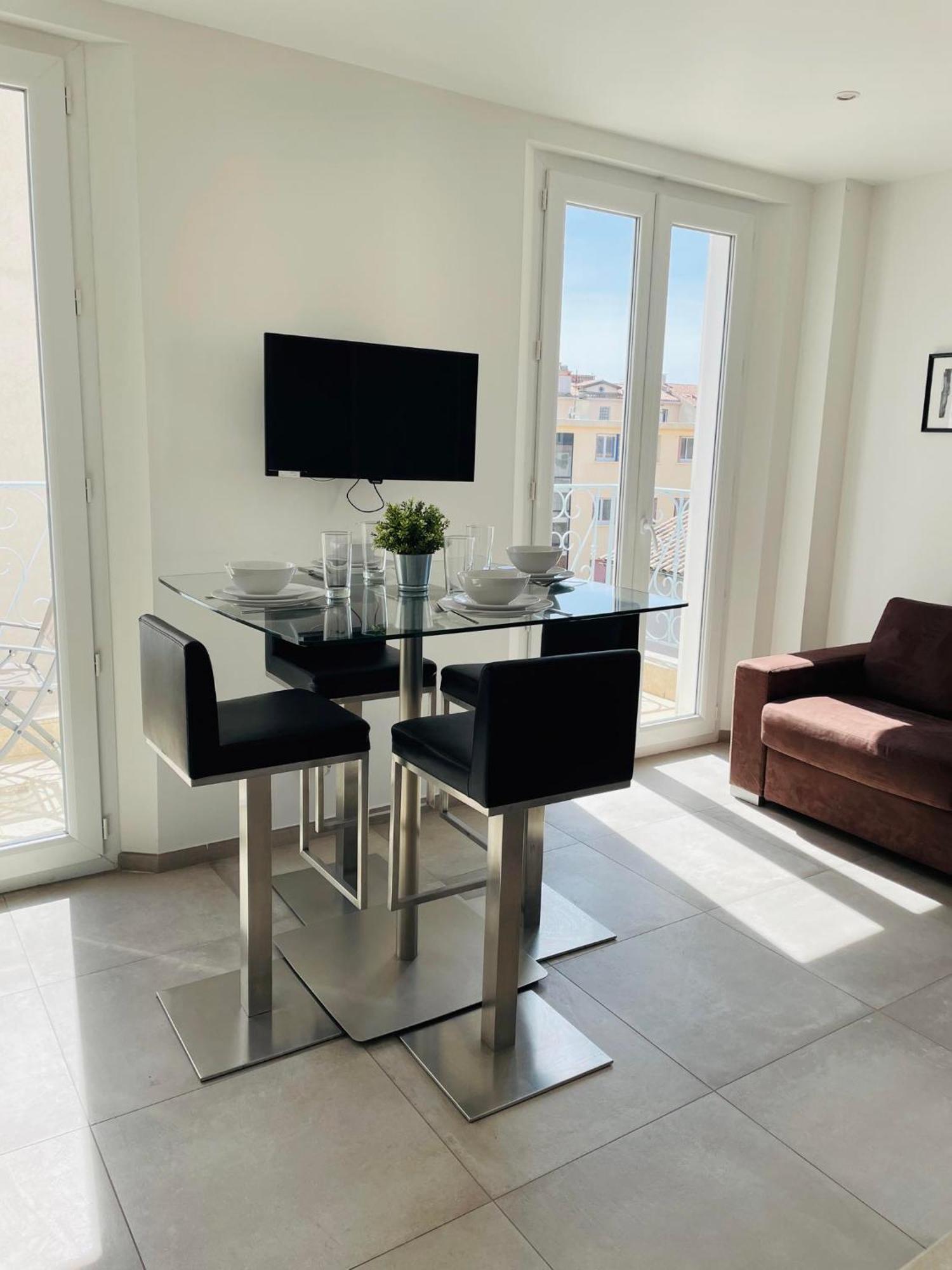 Appartement Port De Sanary Exteriör bild