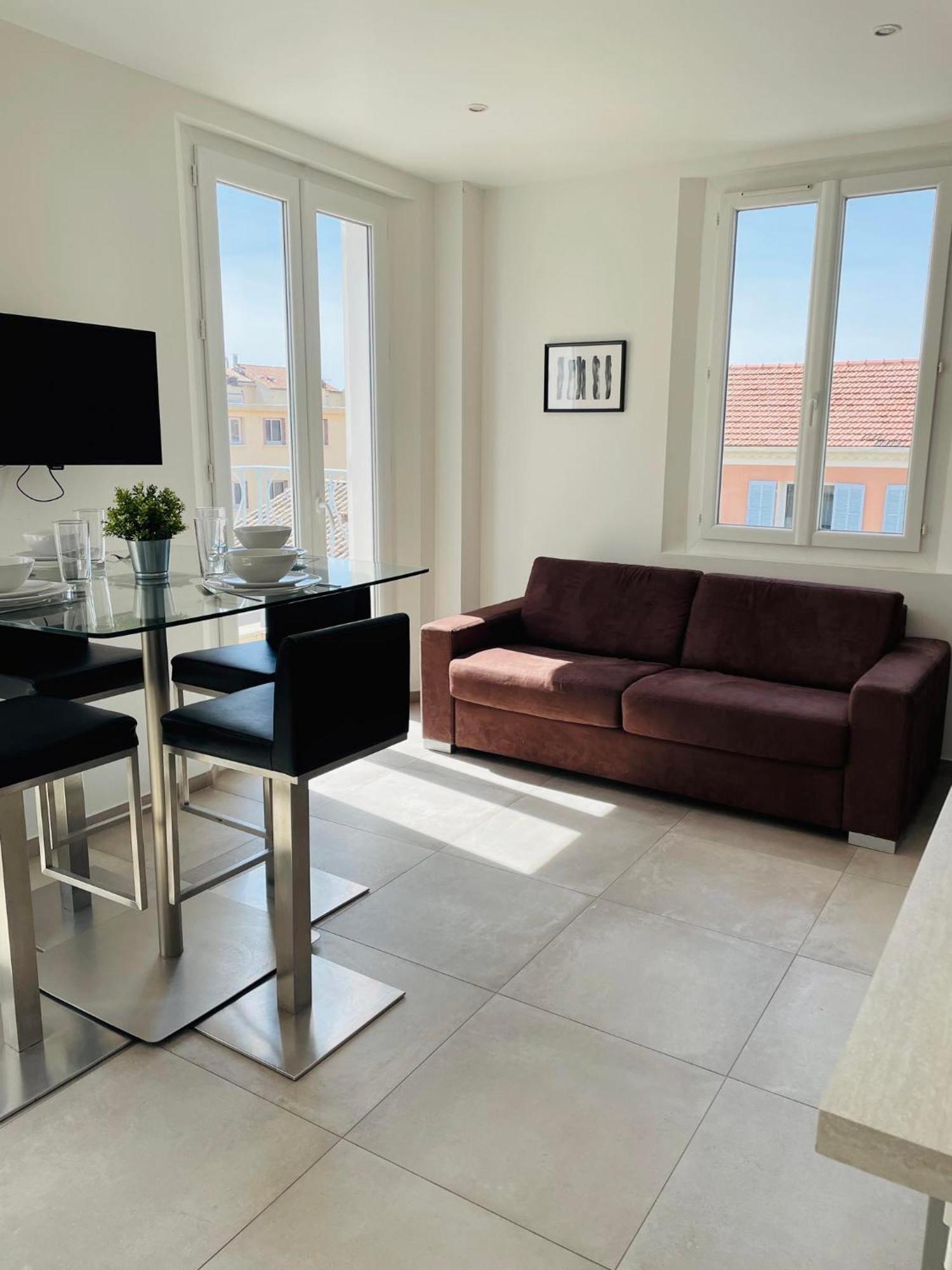 Appartement Port De Sanary Exteriör bild