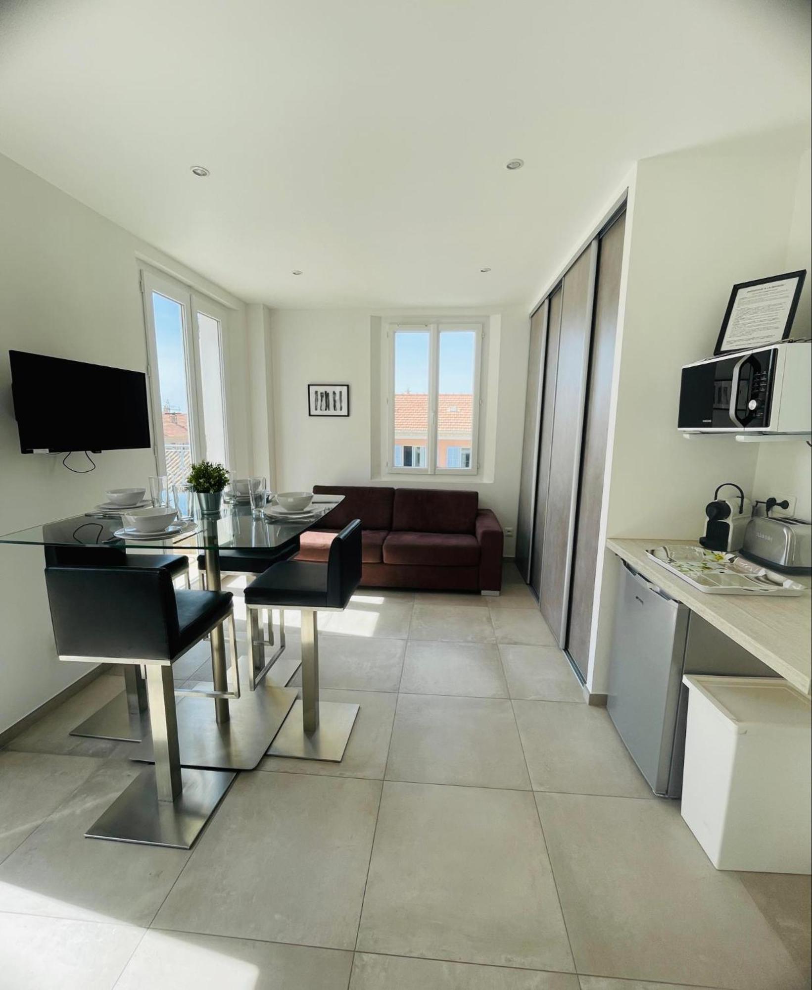 Appartement Port De Sanary Exteriör bild
