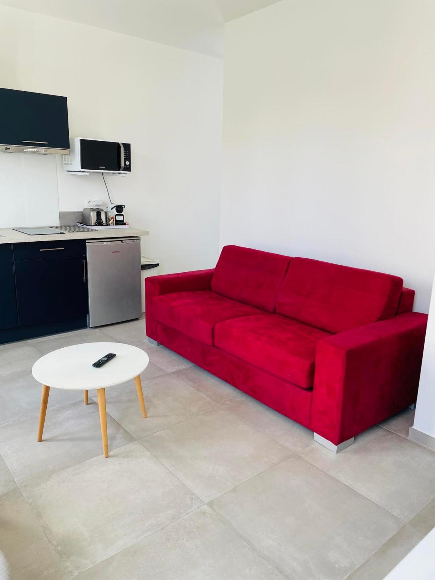 Appartement Port De Sanary Exteriör bild