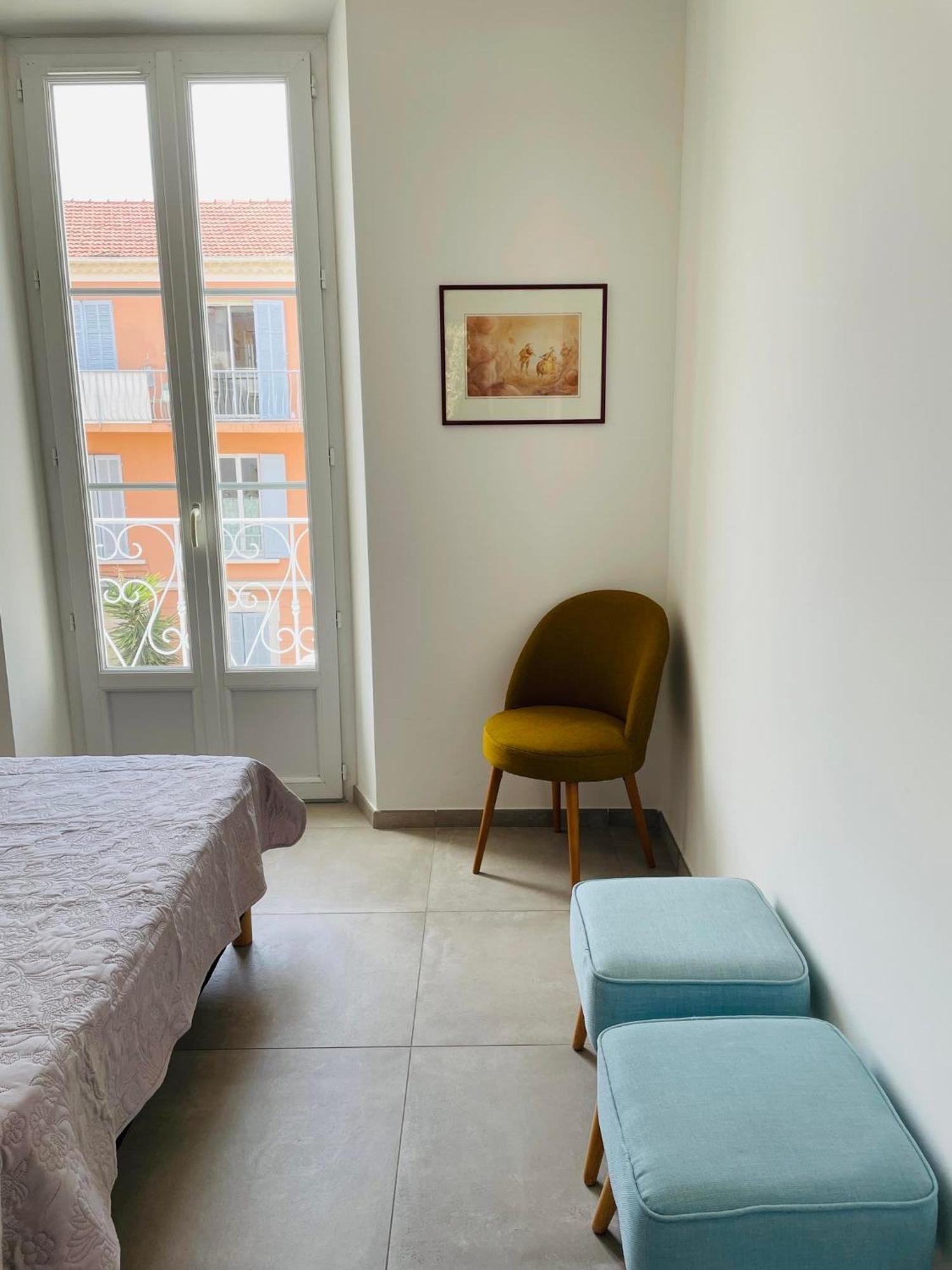 Appartement Port De Sanary Exteriör bild
