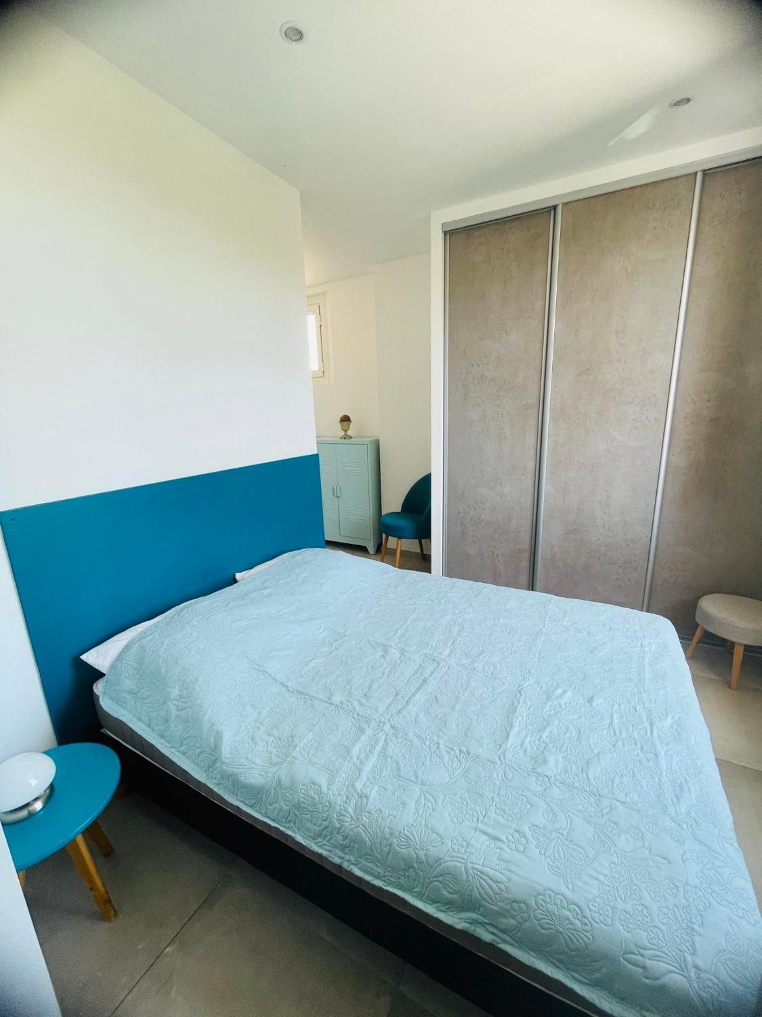 Appartement Port De Sanary Exteriör bild